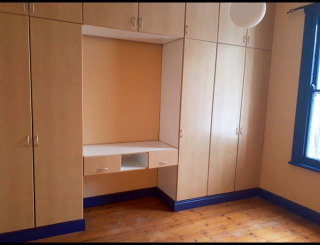 2 bed property to rent in WOODSTOCK